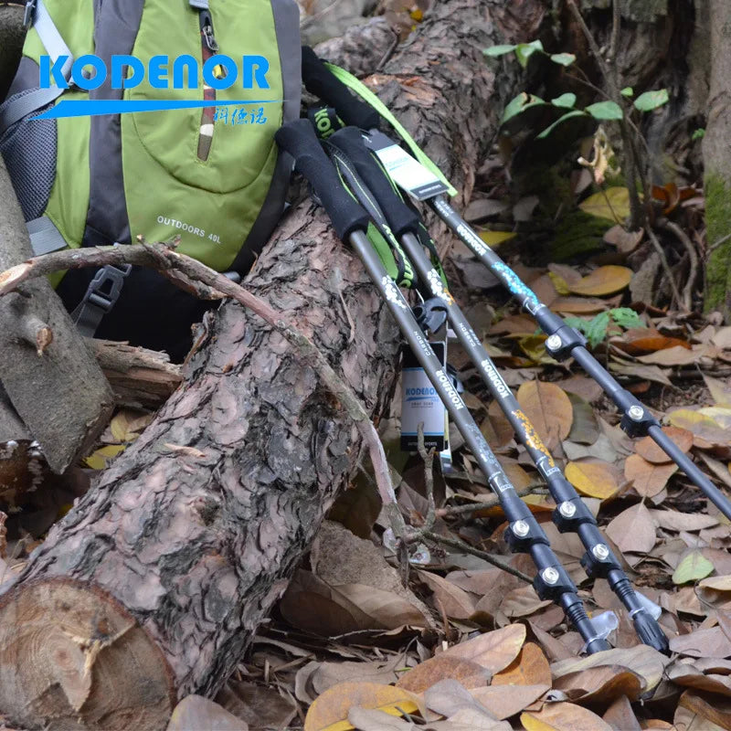 Carbon Hiking Poles 3 Sections 63-135Cm EVA Straight Grip Handle